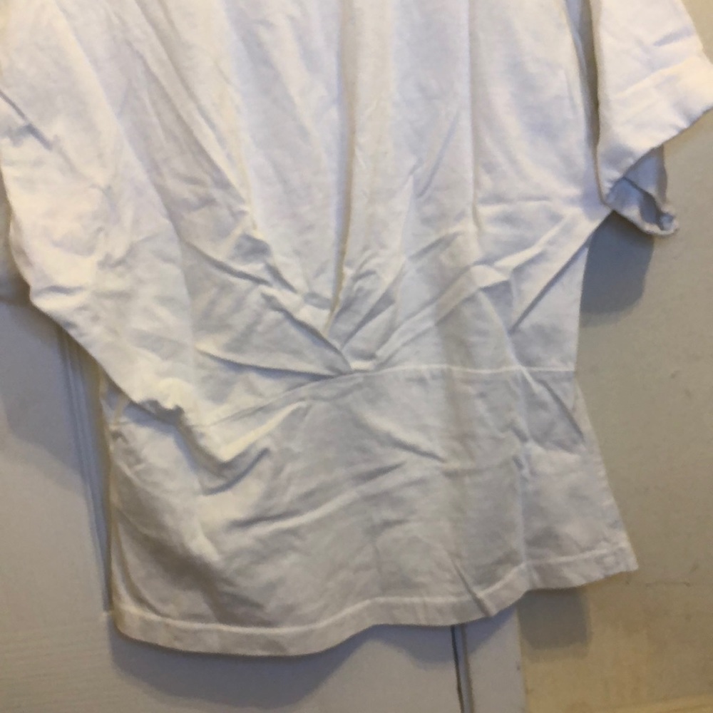Shirt - Picture 3 of 4